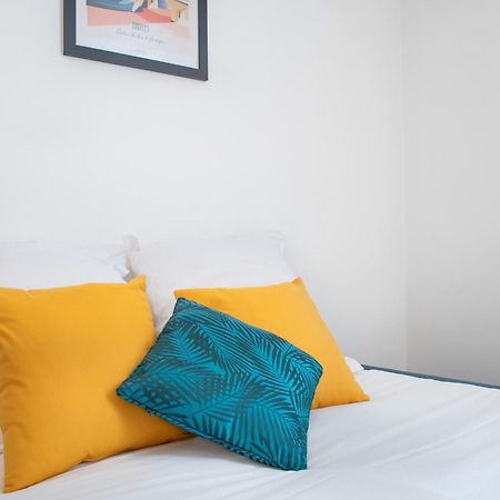 L'Appartement Des Ducs Avec Baignoire Double Nantes Esterno foto