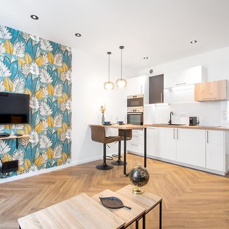 L'Appartement Des Ducs Avec Baignoire Double Nantes Esterno foto