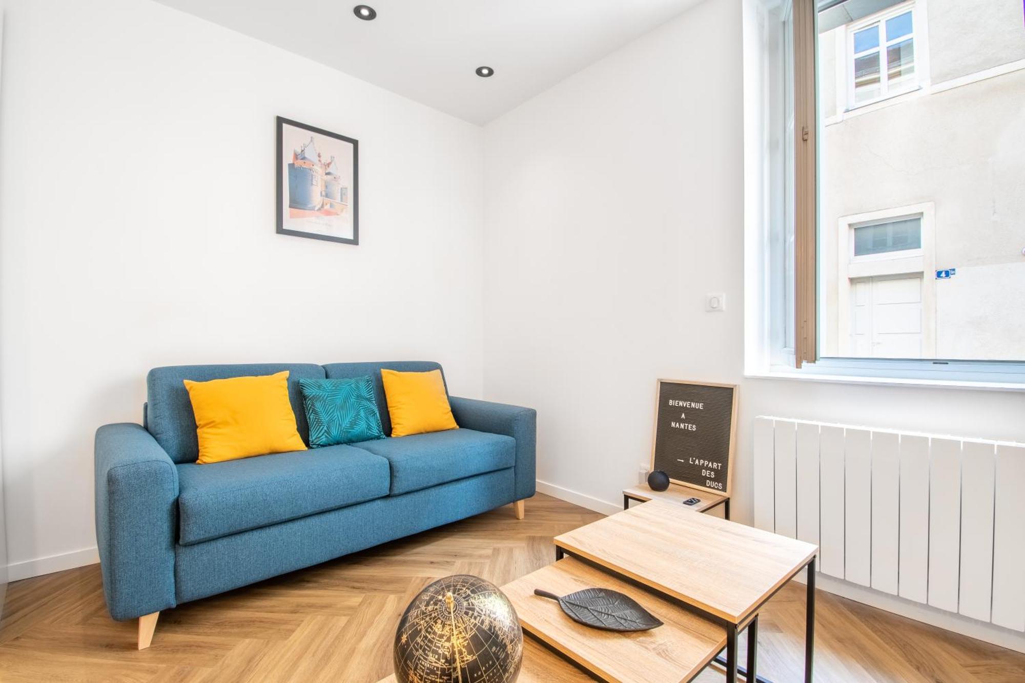 L'Appartement Des Ducs Avec Baignoire Double Nantes Esterno foto